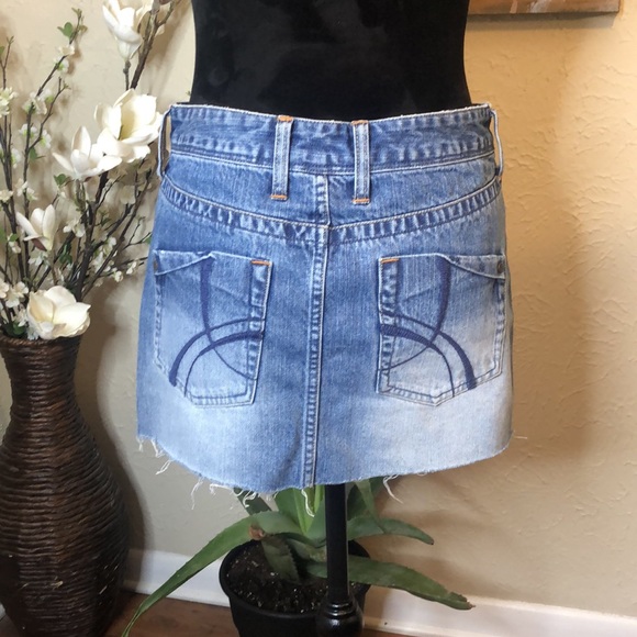 Fossil Denim White Wash Raw Hem Mini Skirt 4 - Picture 8 of 8